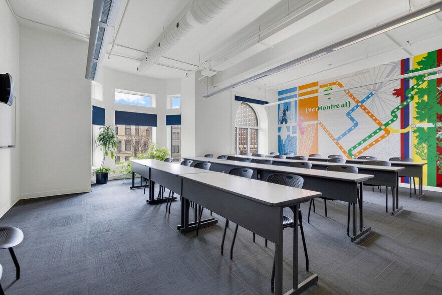 More Photos Of 525 Rue Sherbrooke E, Montréal Office For Sale