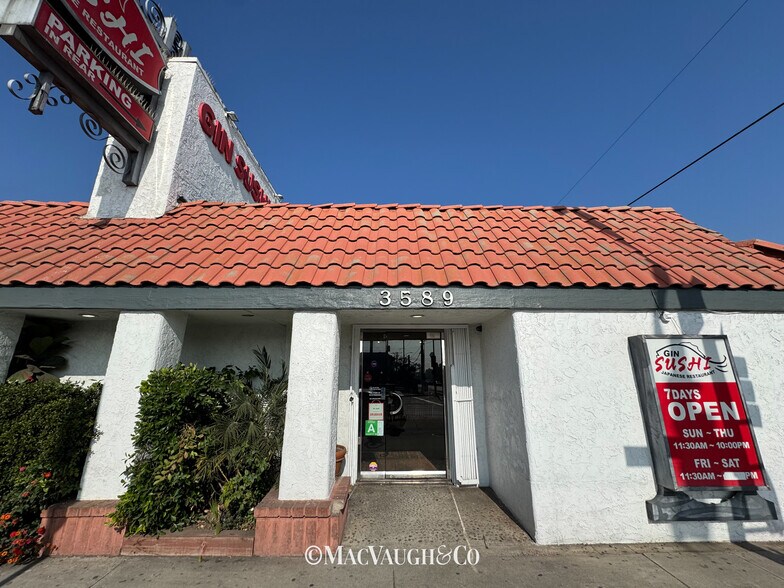 More Photos Of 3589 Colorado Blvd, Pasadena Restaurant For Lease