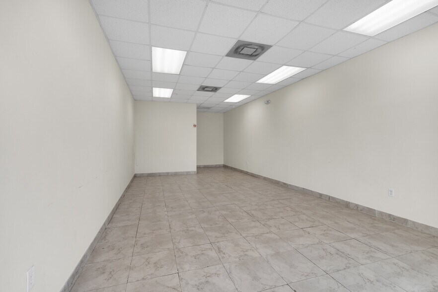 More Photos Of 35 SW 114th Ave, Miami Medical For Sale