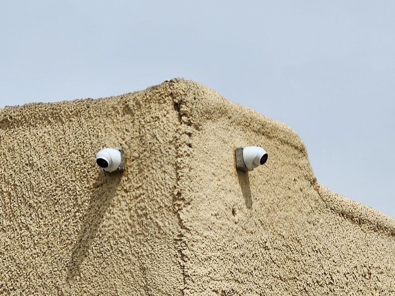 More Photos Of 36730 Democracy Dr, Trinidad Warehouse For Lease