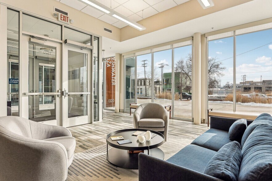 More Photos Of 1320 S 1st St, Milwaukee Apartments For Lease