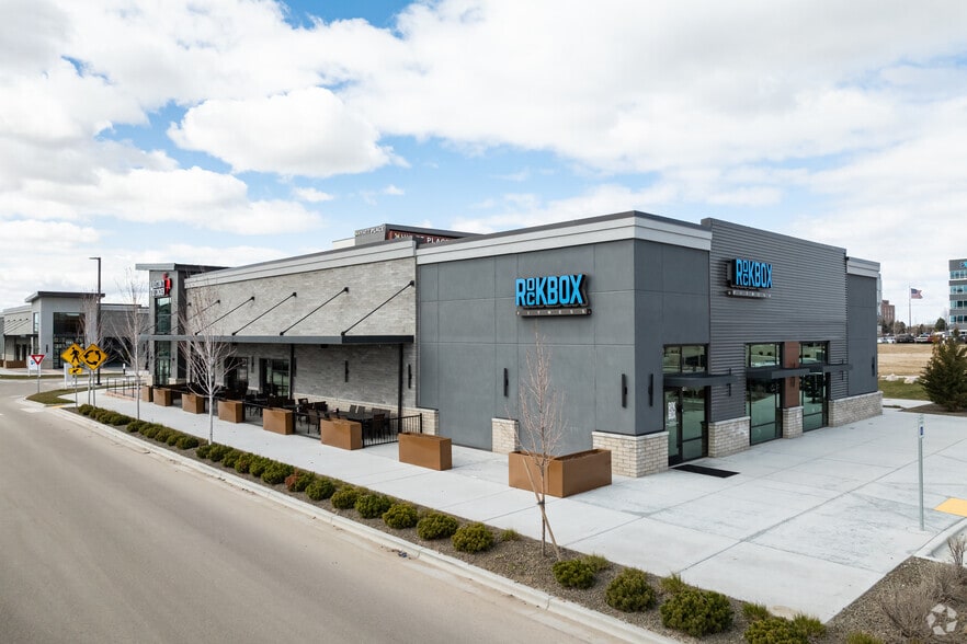 More Photos Of Eagle View Landing, Meridian Restaurant For Sale