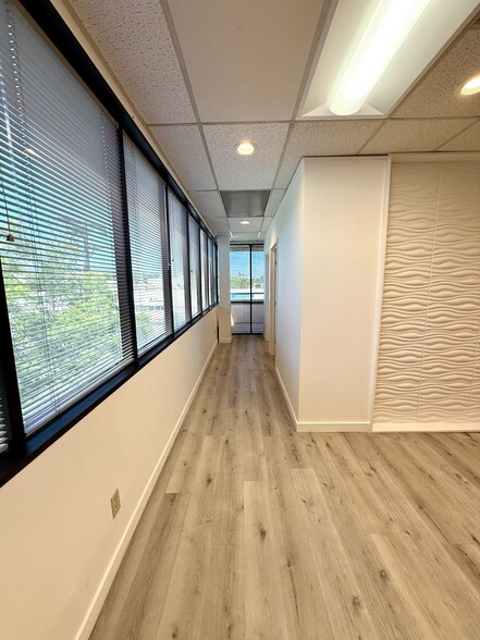More Photos Of 4940 Van Nuys Blvd, Sherman Oaks Medical For Lease