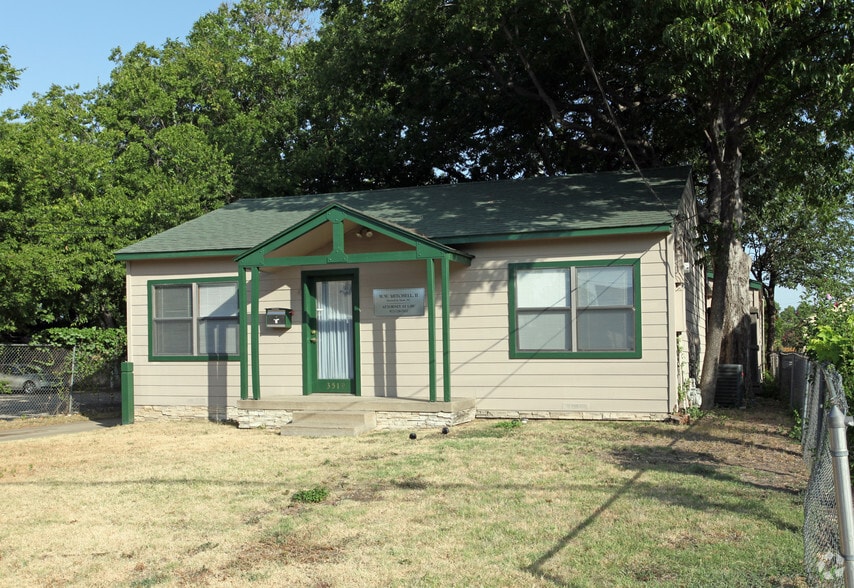 Primary Photo Of 3519 Miles St, Dallas Loft Creative Space For Sale