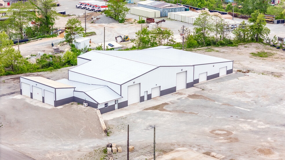 Primary Photo Of 65 Atlas Rd, Uniontown Manufacturing For Sale