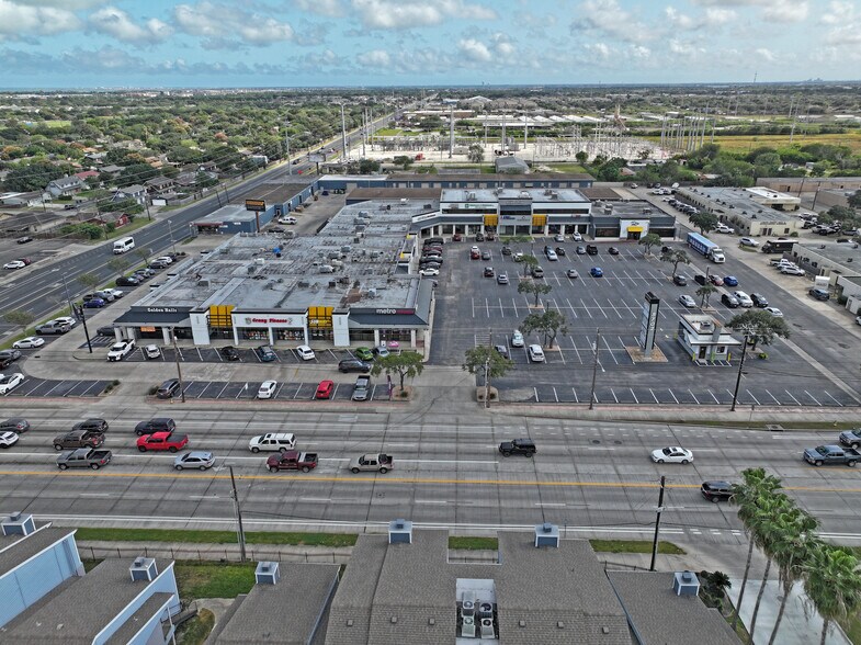 More Photos Of 5702 S Staples, Corpus Christi Unknown For Lease