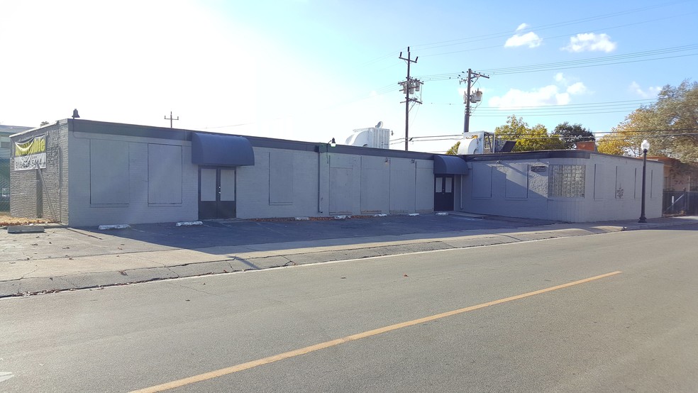 More Photos Of 1623-1625 Del Paso Blvd, Sacramento Freestanding For Sale