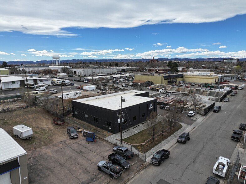 More Photos Of 2192 W College Ave, Englewood Warehouse For Sale