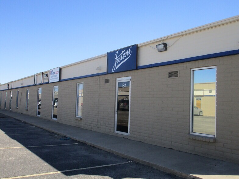 More Photos Of 6425 Boeing Dr, El Paso Unknown For Lease