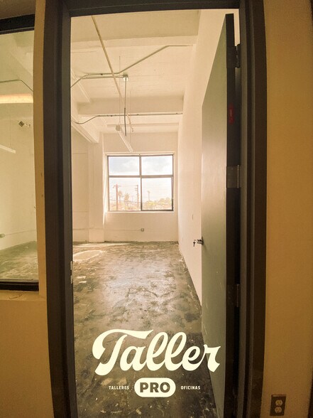 More Photos Of 901 E 31st St, Los Angeles Manufacturing For Lease