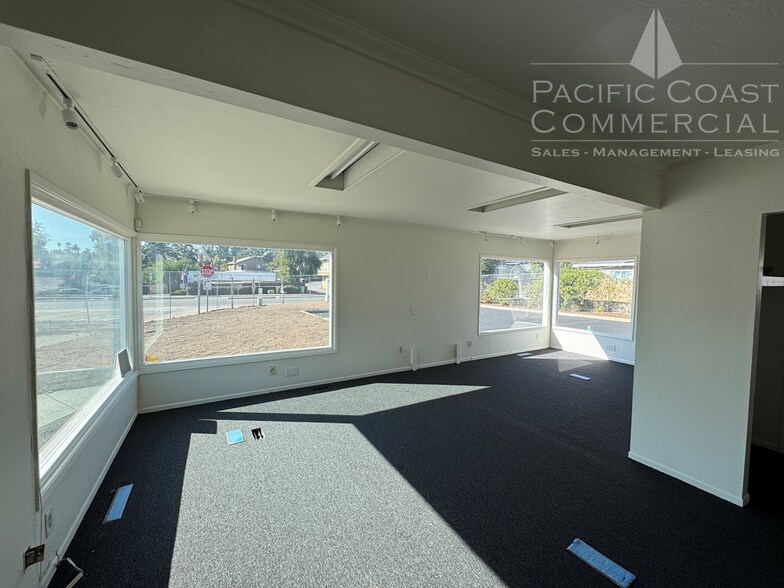 More Photos Of 728 Civic Center Dr, Vista Freestanding For Sale