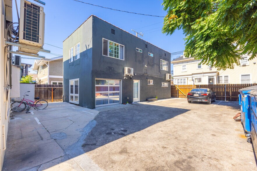 More Photos Of 2666 Orchard Ave, Los Angeles Multifamily For Sale