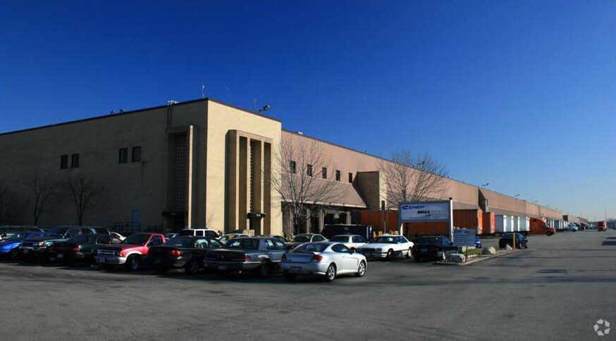 More Photos Of 5000 Proviso Dr, Melrose Park Distribution For Lease