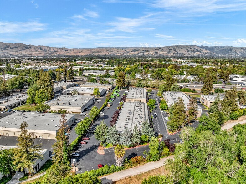 More Photos Of 1941-1973 O'Toole Way, San Jose Loft Creative Space For Lease