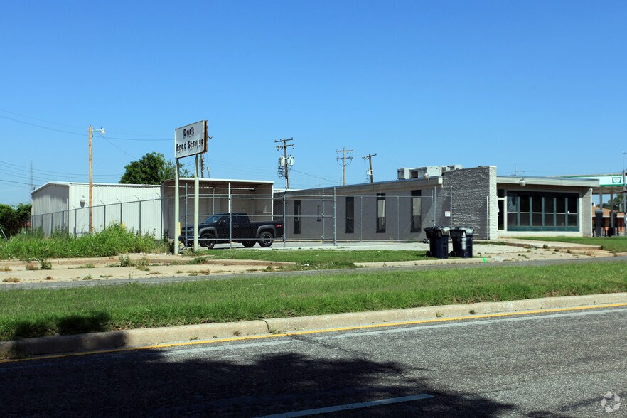 More Photos Of 901 N Virginia Ave, Oklahoma City Manufacturing For Lease