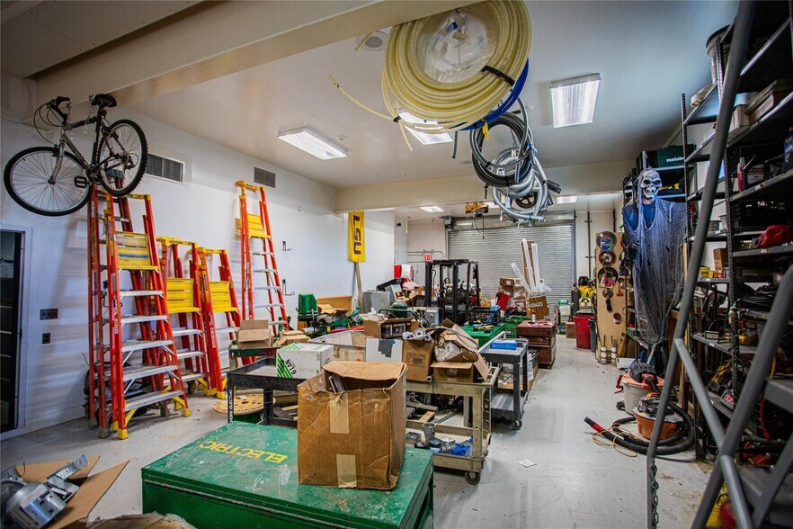 More Photos Of 200 Atlantic Ave, Oceanside Office For Sale