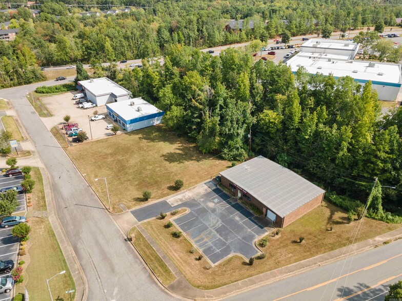 Primary Photo Of 101 Old Town Rd, Little Rock Showroom For Sale