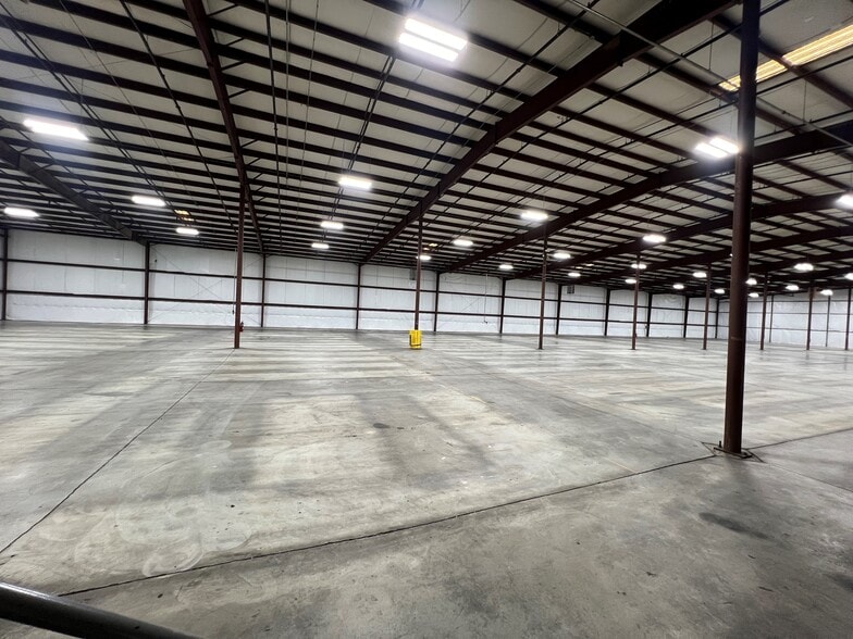 More Photos Of 6101 Robinwood Rd, Baltimore Unknown For Lease