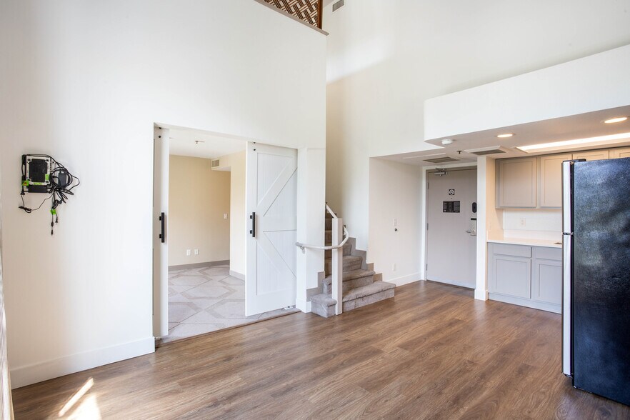 More Photos Of 11260 Point East Dr, Rancho Cordova Apartments For Sale