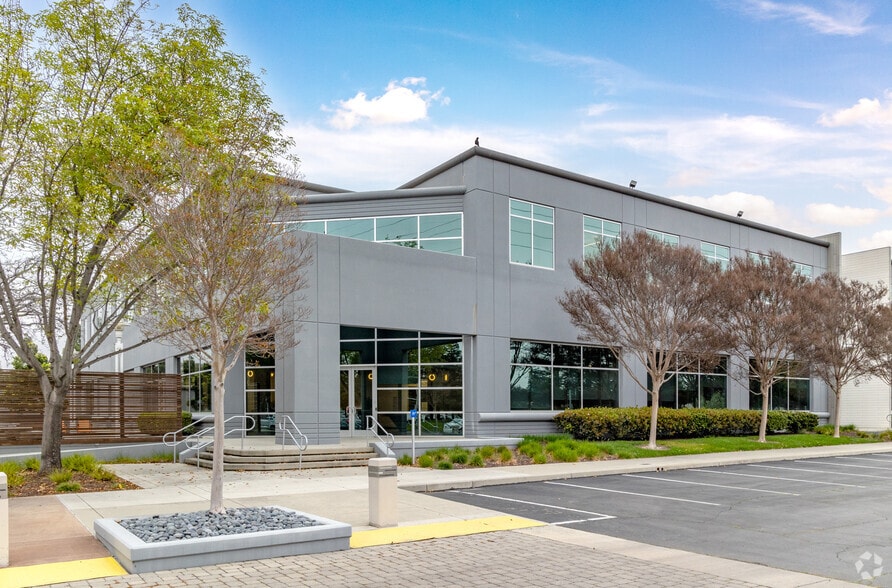 More Photos Of 2740 Zanker Rd, San Jose Unknown For Lease