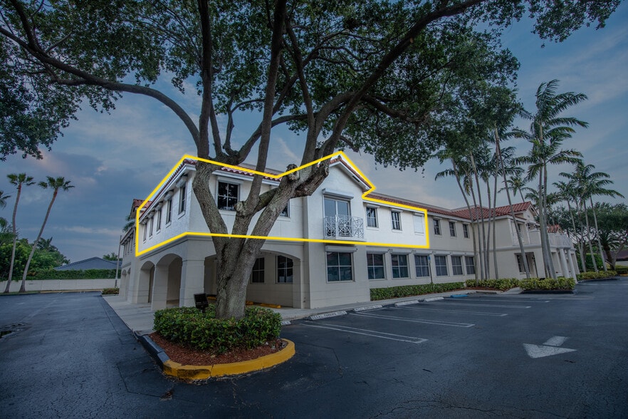 More Photos Of 7765 SW 87th Ave, Miami Medical For Sale