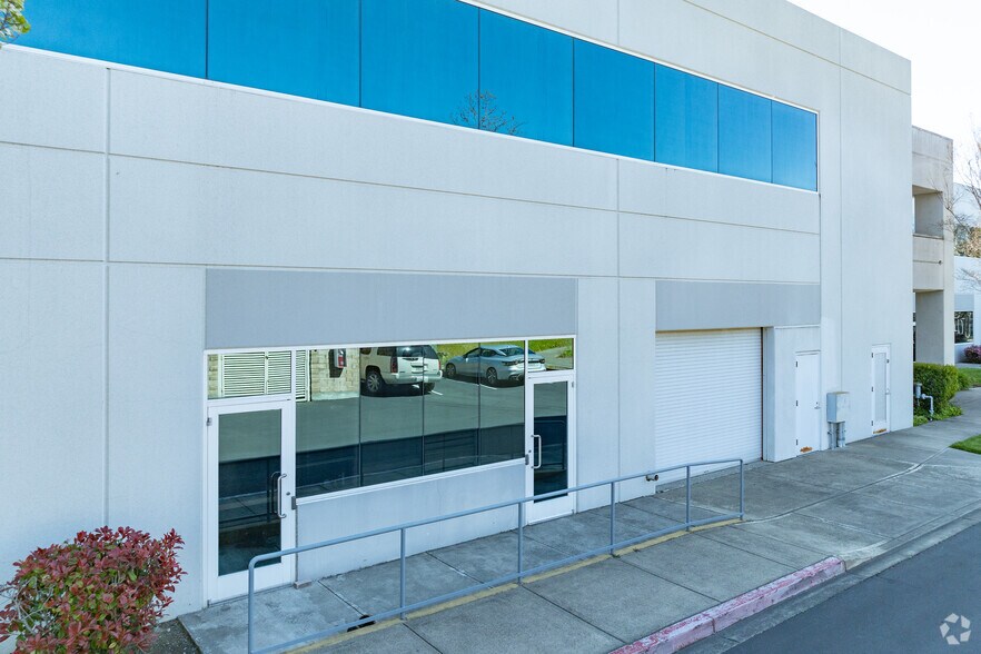 More Photos Of 5401 Old Redwood Hwy, Petaluma Office For Lease