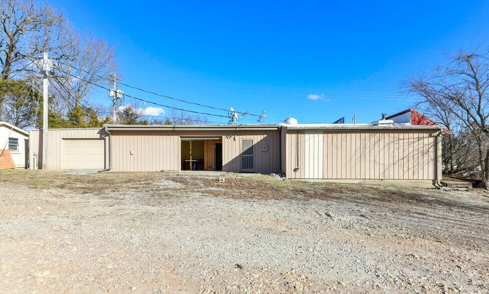 More Photos Of 14981 Mo - 13 Bus Highway, Branson West Restaurant For Sale