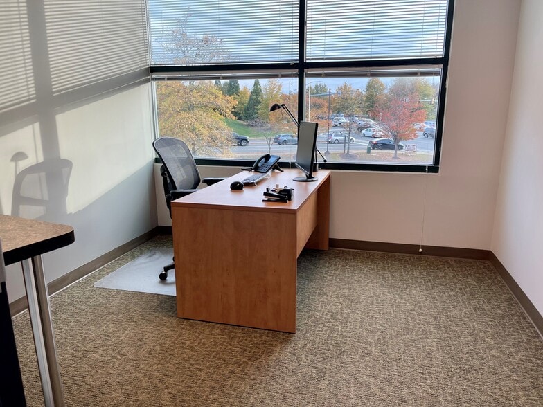 More Photos Of 9161 Liberia Ave, Manassas Medical For Lease