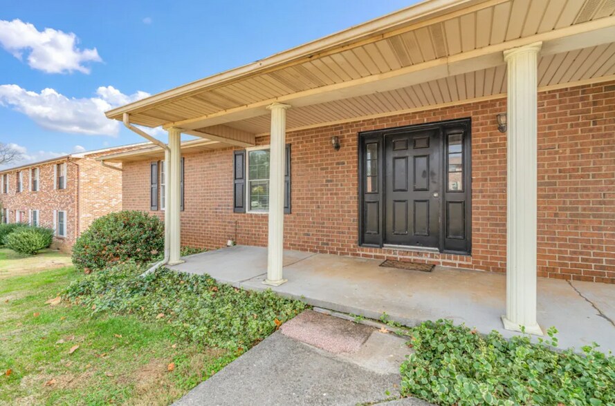 More Photos Of 4808 Cannon Ridge Dr, Knoxville Apartments For Sale