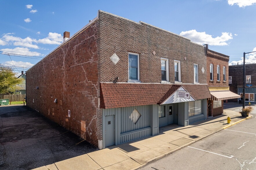 More Photos Of 223 2nd St NW, Barberton Storefront Retail Office For Sale