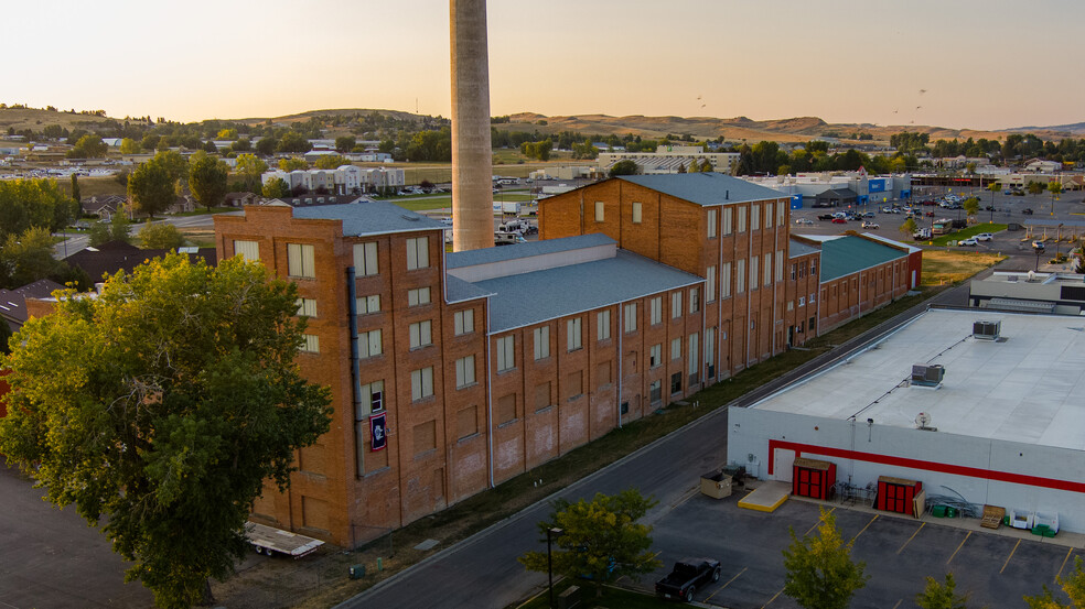 Primary Photo Of 1457 Coffeen, Sheridan Warehouse For Sale