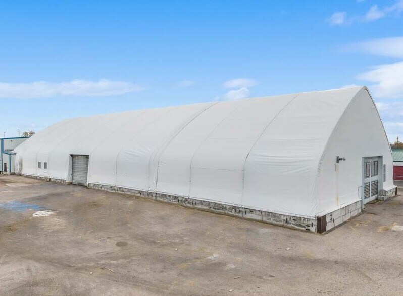 More Photos Of 131 N Kings Rd, Nampa Manufacturing For Lease