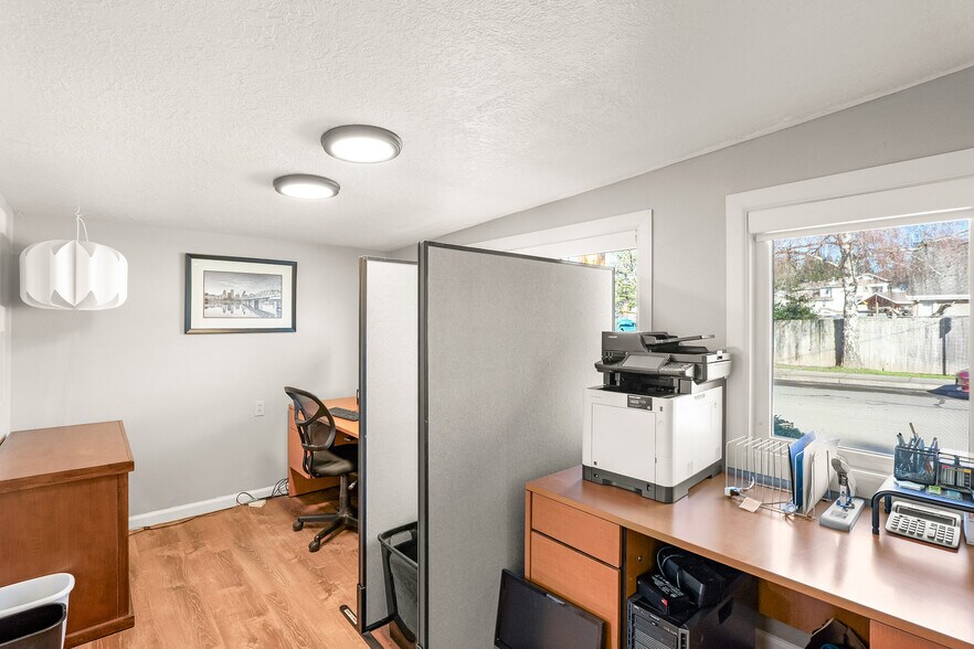 More Photos Of 22467 SW Ash St, Sherwood Office Residential For Sale