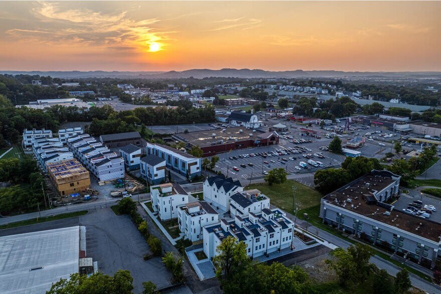 More Photos Of 234 Oceola Ave, Nashville Apartments For Sale