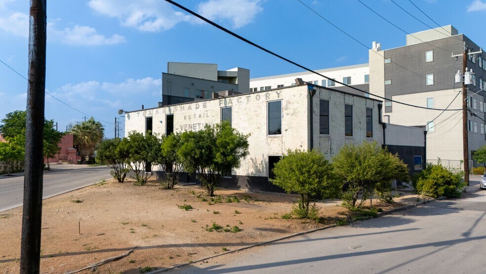 More Photos Of 915 Dallas St, San Antonio Loft Creative Space For Lease