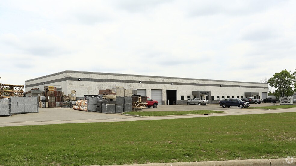 More Photos Of 5381-5383 Erie St, Bedford Heights Industrial For Sale