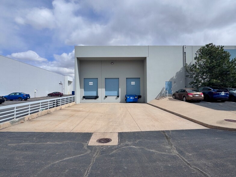 More Photos Of 4700-4760 Lima St, Denver Warehouse For Lease
