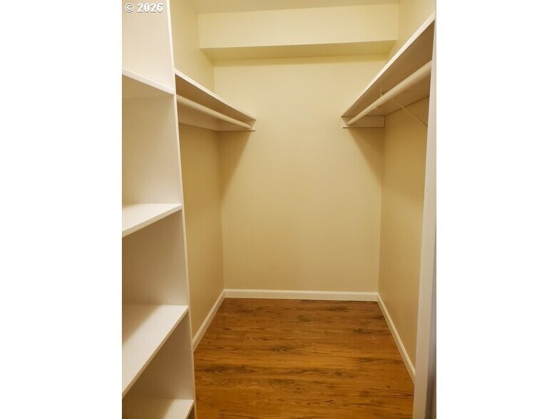 More Photos Of 1607 NE 26th Ave, Portland Apartments For Sale