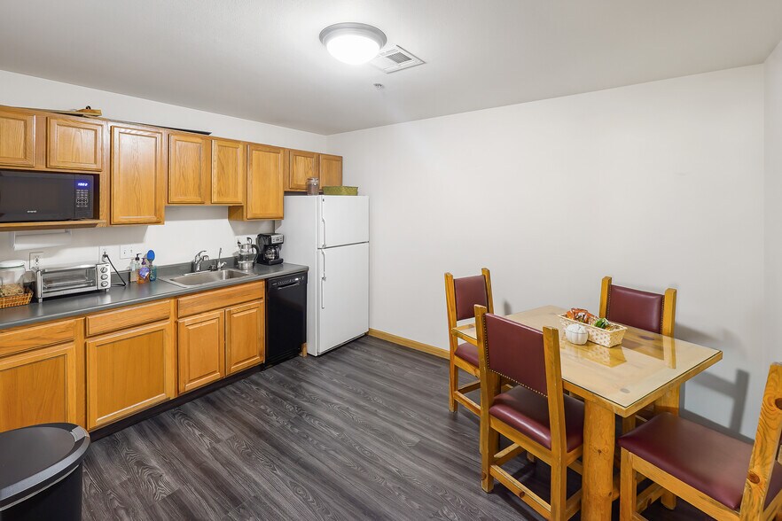 More Photos Of 679 E 2nd Ave, Durango Medical For Sale