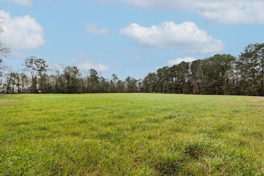 More Photos Of TBD 6.92 acres Interstate 45, New Waverly Land For Sale