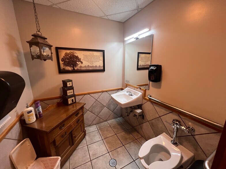 More Photos Of 204 Elk Run Ave, Punxsutawney Specialty For Sale