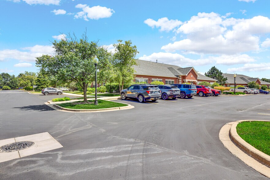 More Photos Of 11504 W 183rd St, Orland Park Medical For Sale