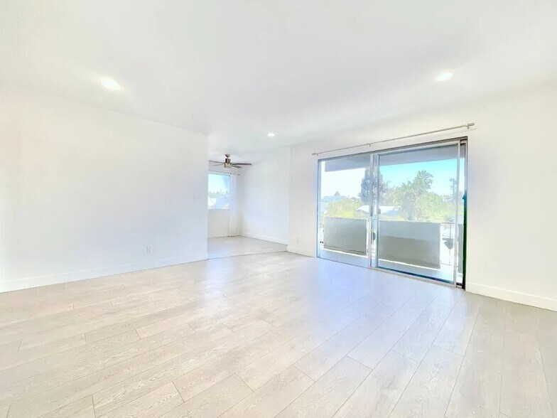 More Photos Of 3667 Veteran Ave, Los Angeles Apartments For Sale