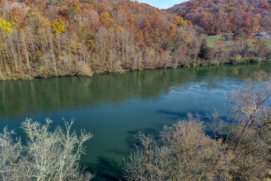 More Photos Of 311 Ross Cemetery Rd, Rocky Top Land For Sale