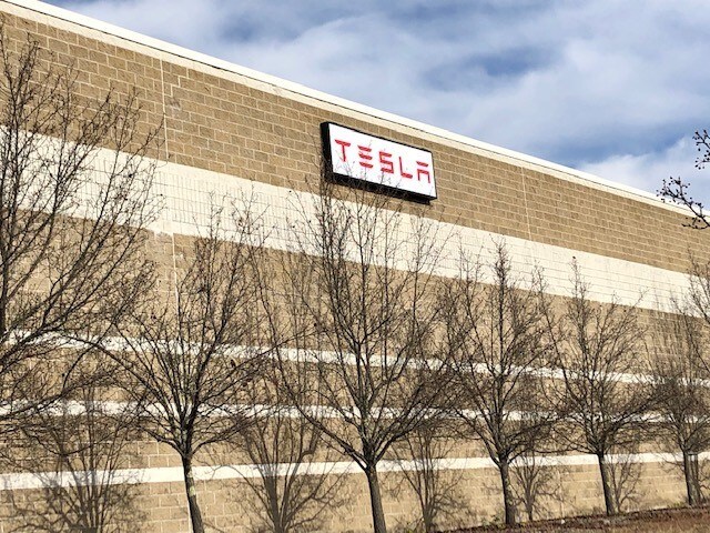 More Photos Of 70 Centre of New England Blvd, Coventry Truck Terminal For Lease