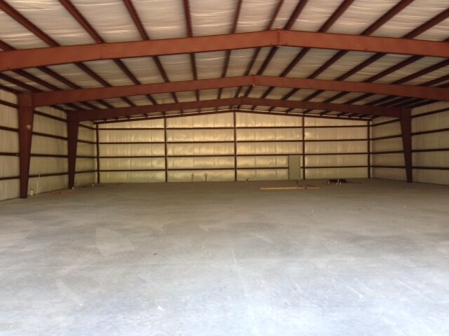 More Photos Of 7511 Oak Bluff Dr, Magnolia Warehouse For Sale