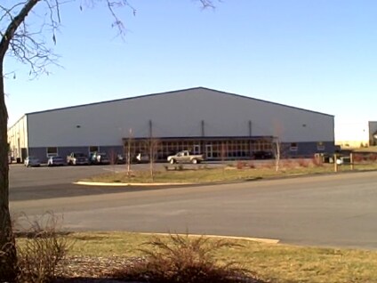 More Photos Of 520 Jack Enders Blvd, Berryville Flex For Lease