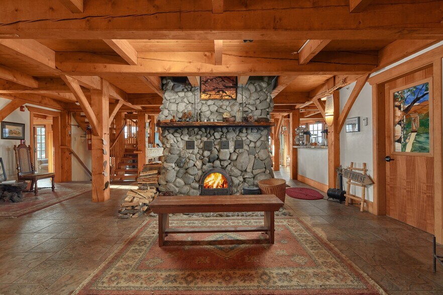 More Photos Of 227.4 Richardson Hwy, Delta Junction Hotel For Sale