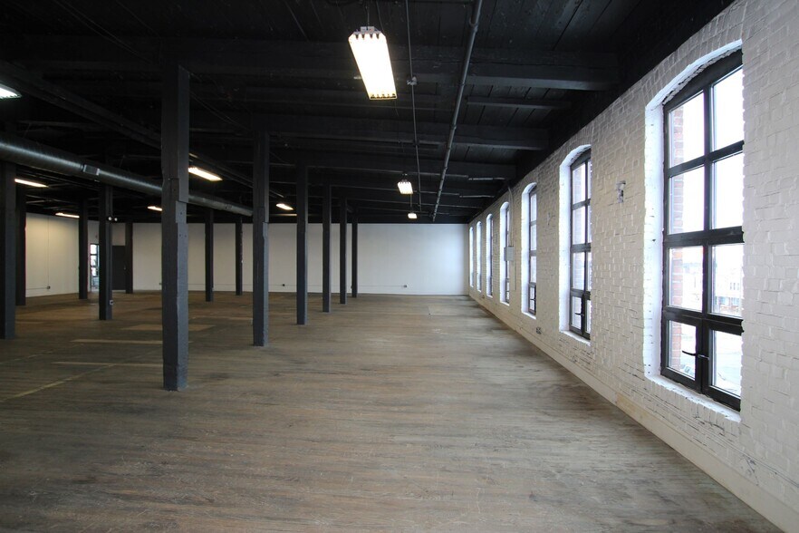 More Photos Of 3450 Salmon St, Philadelphia Warehouse For Lease