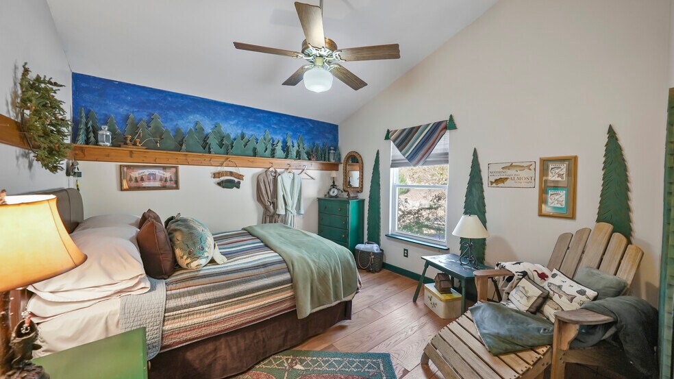 More Photos Of 1117 Dogwood Rd, Lake Ozark Multifamily For Sale